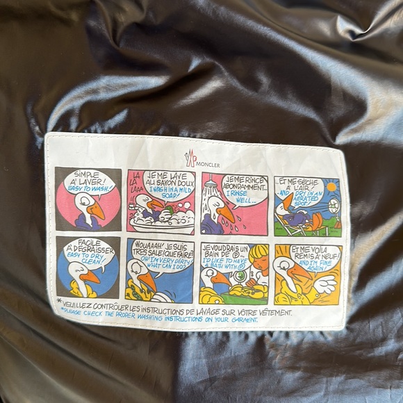 Men’s Moncler Jacket - Picture 9 of 10